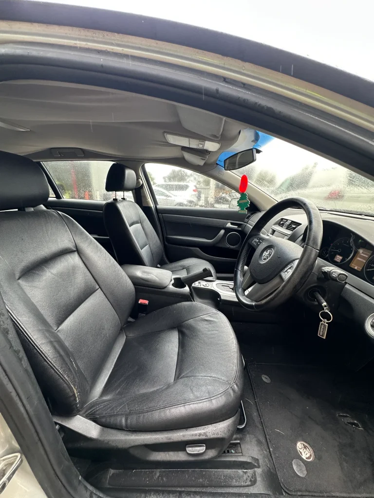 Holden Commodore 2011 Gold Auto Petrol