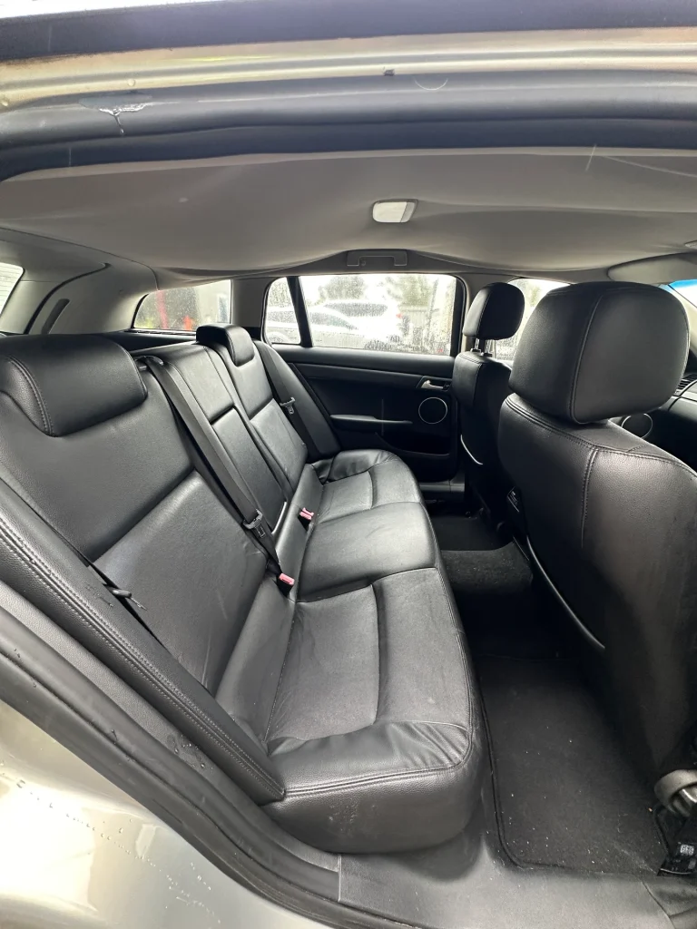 Holden Commodore 2011 Gold Auto Petrol