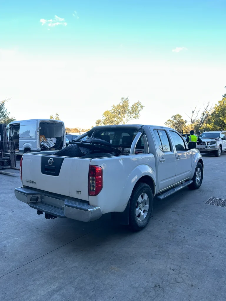 Nissan Navara 2011 White Auto Diesel