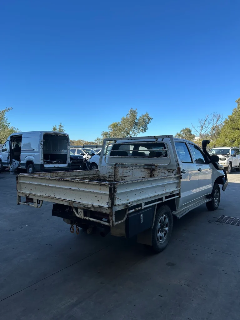Toyota Hilux 2011 White Man Diesel