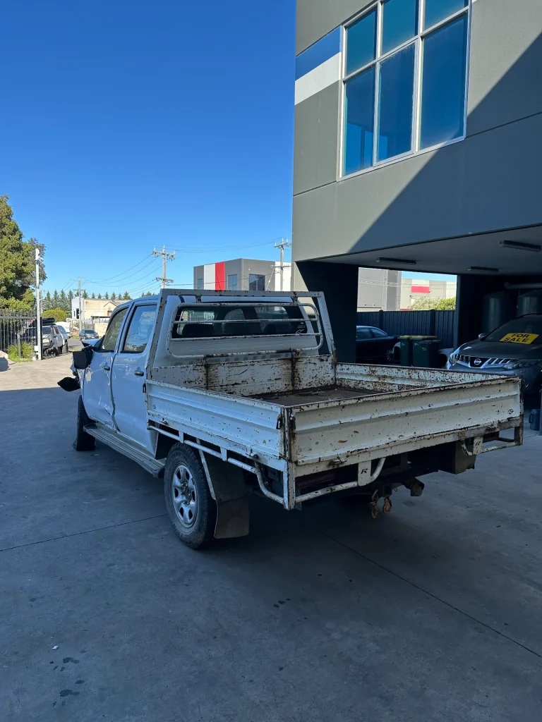 Toyota Hilux 2011 White Man Diesel