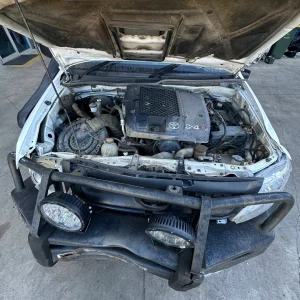 Toyota Hilux 2011 White Man Diesel