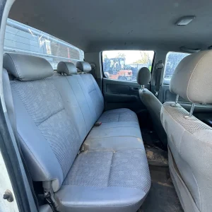 Toyota Hilux 2011 White Man Diesel