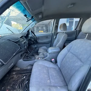 Toyota Hilux 2011 White Man Diesel