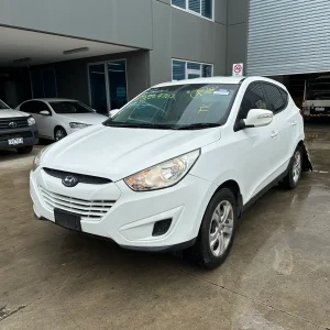 Hyundai ix35 2012 White Auto Petrol
