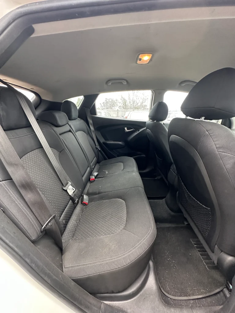 Hyundai ix35 2012 White Auto Petrol