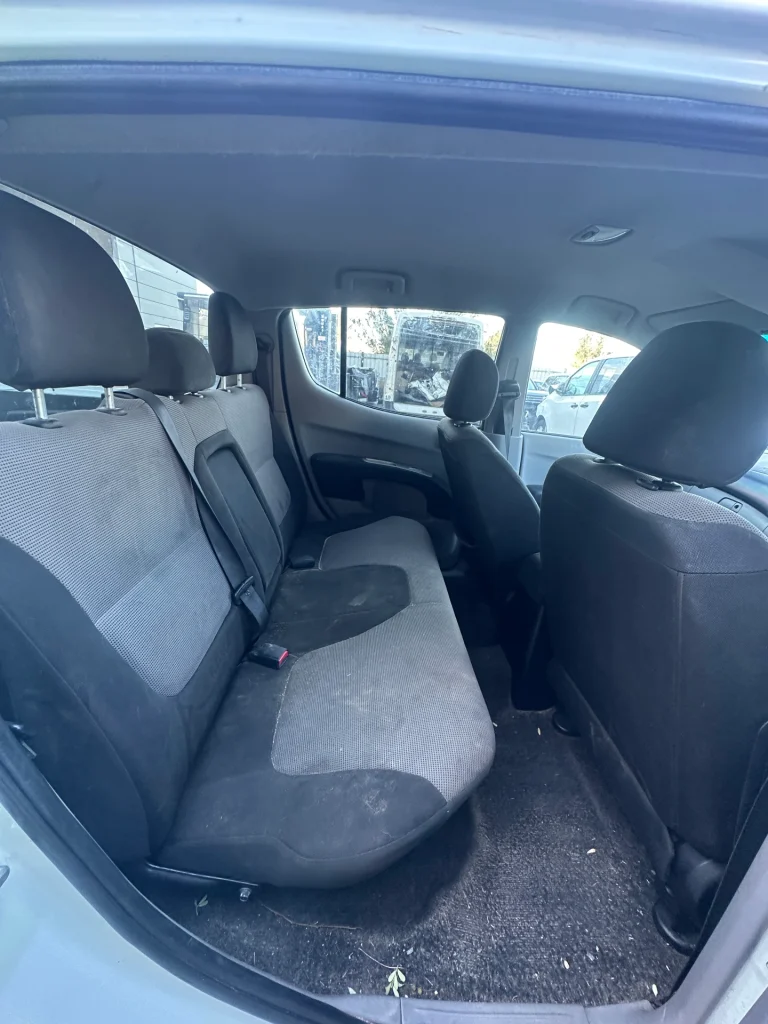 Mitsubishi Triton 2012 White Man Diesel