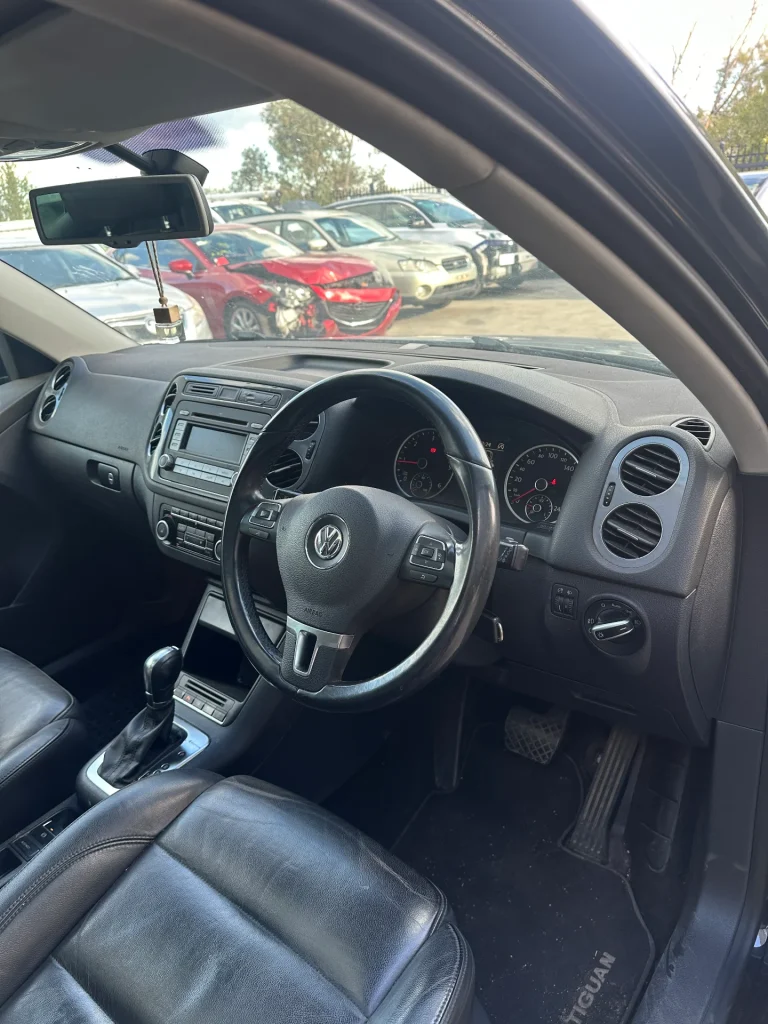 Volkswagen Tiguan 2012 Black Auto Diesel