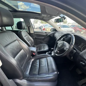 Volkswagen Tiguan 2012 Black Auto Diesel