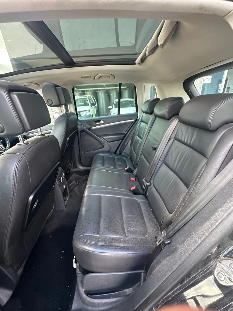 Volkswagen Tiguan 2012 Black Auto Diesel