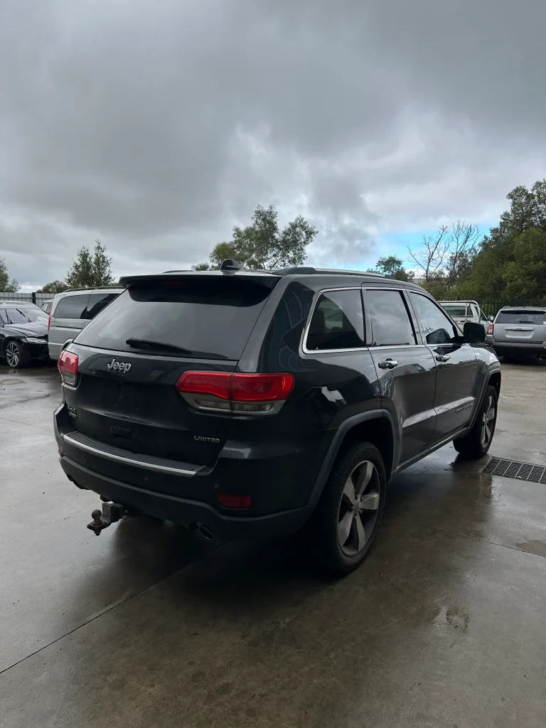 Jeep Grand Cherokee 2013 Black Auto Diesel