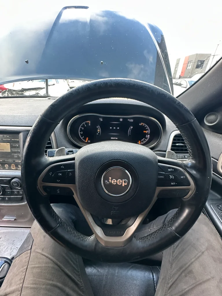 Jeep Grand Cherokee 2013 Black Auto Diesel