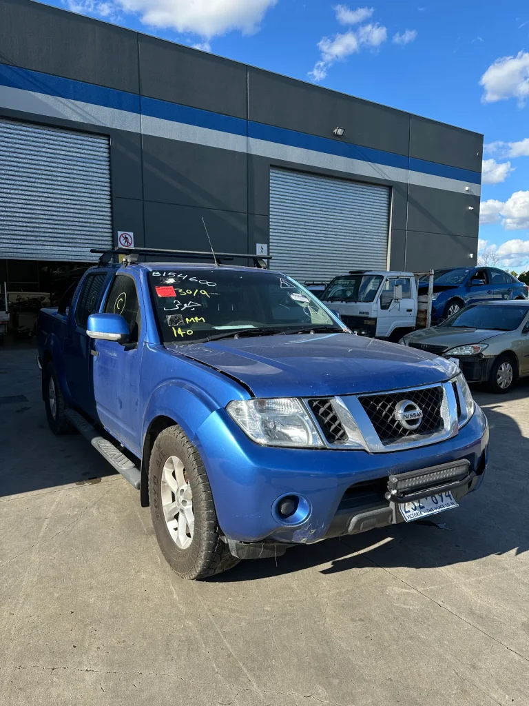 Nissan Navara 2013 Blue Auto Diesel