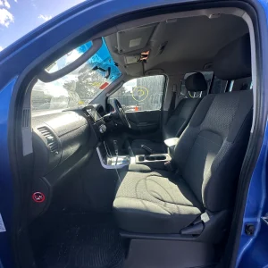 Nissan Navara 2013 Blue Auto Diesel