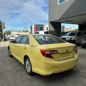 Toyota Camry 2013 Yellow Auto Petrol