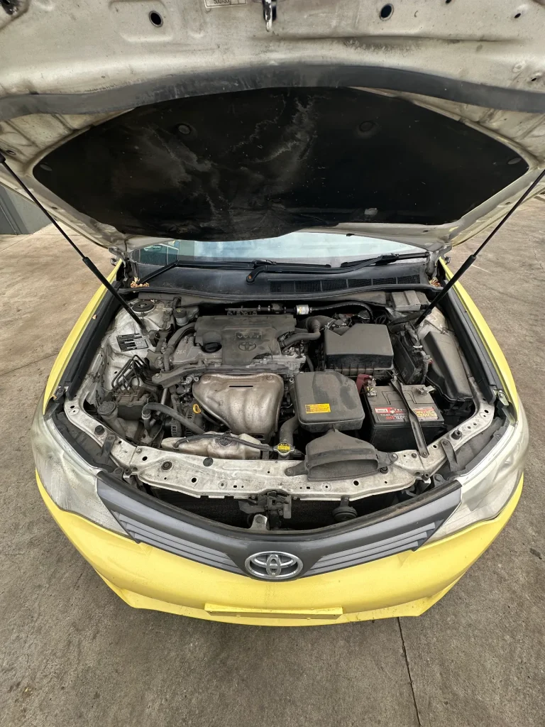 Toyota Camry 2013 Yellow Auto Petrol