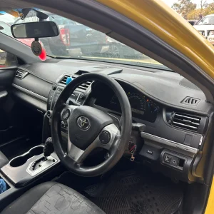 Toyota Camry 2013 Yellow Auto Petrol