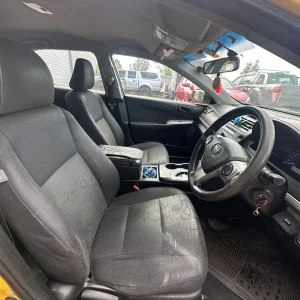 Toyota Camry 2013 Yellow Auto Petrol