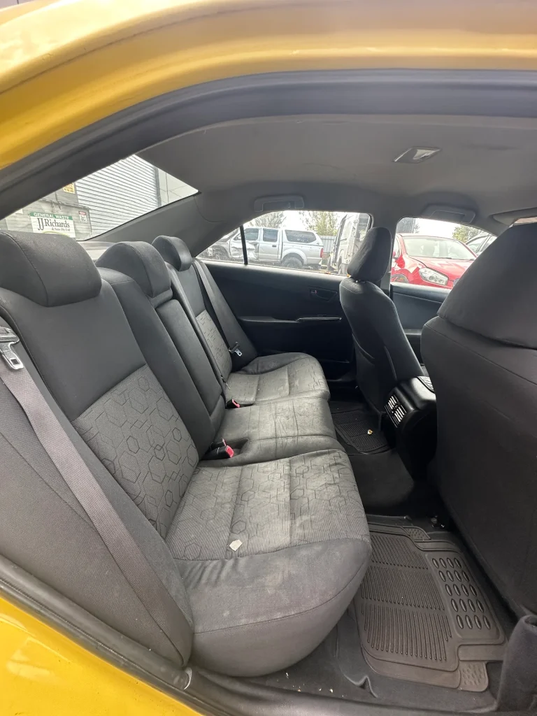 Toyota Camry 2013 Yellow Auto Petrol
