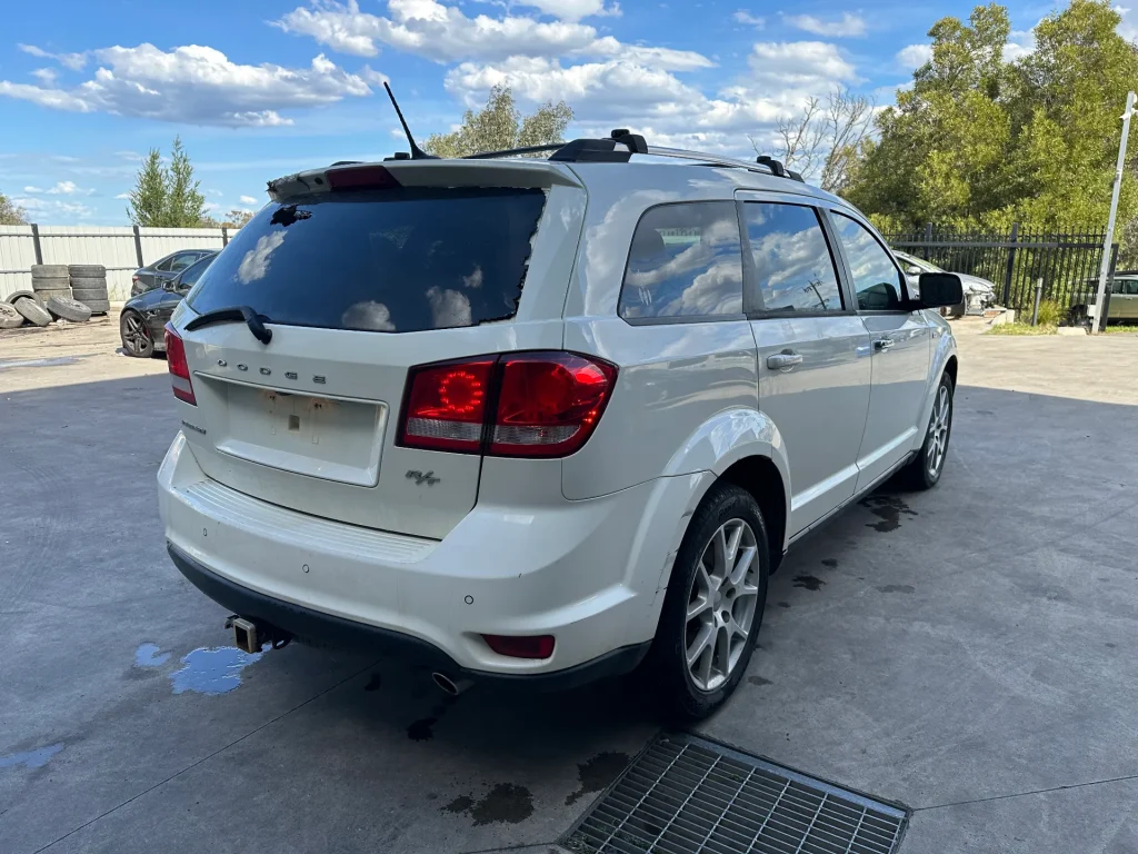 Dodge Journey 2014 White Auto Petrol