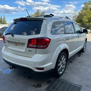 Dodge Journey 2014 White Auto Petrol