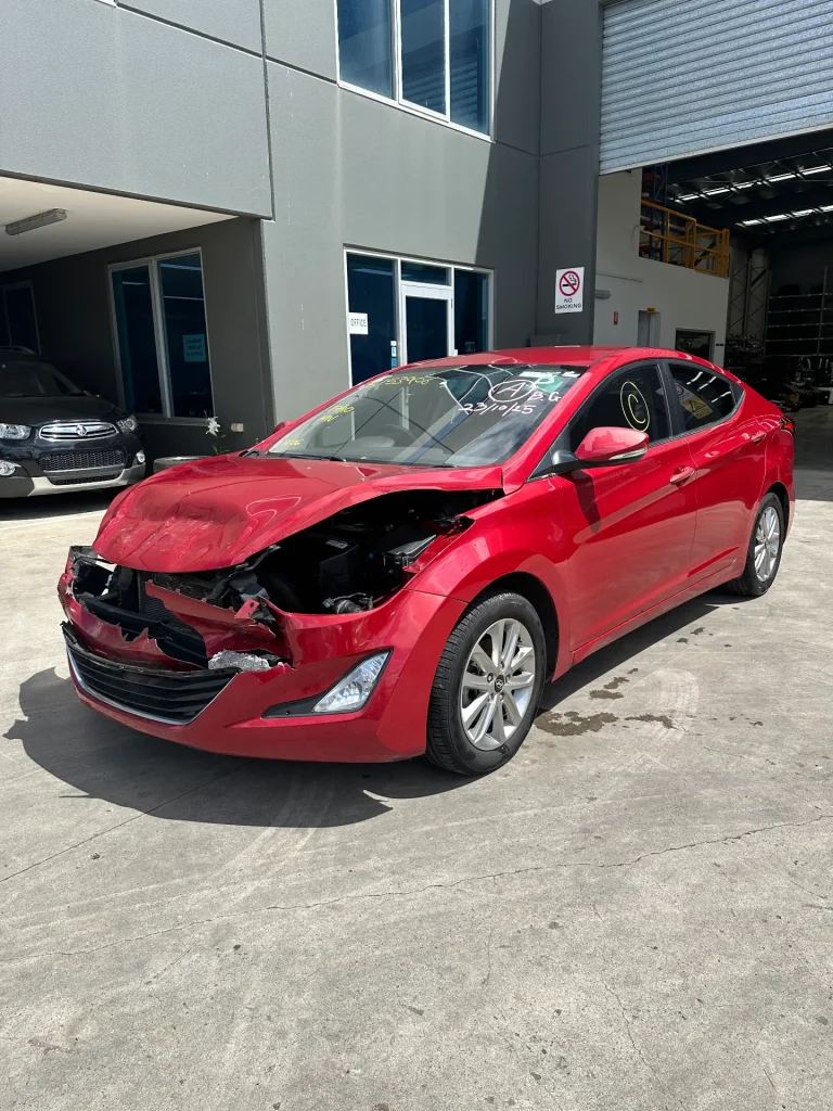 Hyundai Elantra 2014 Red Auto Petrol
