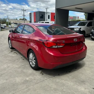 Hyundai Elantra 2014 Red Auto Petrol