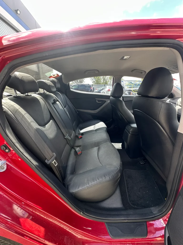 Hyundai Elantra 2014 Red Auto Petrol