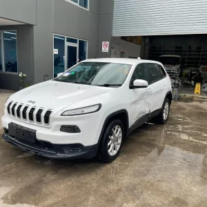 Jeep Cherokee 2014 White Auto Petrol