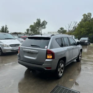 Jeep Compass 2014 Silver Man Petrol