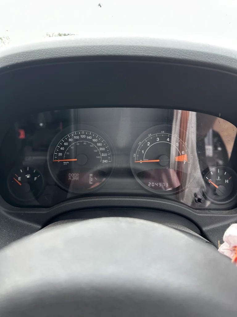 Jeep Compass 2014 Silver Man Petrol