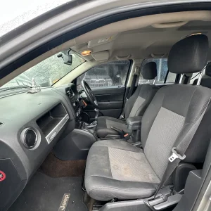 Jeep Compass 2014 Silver Man Petrol