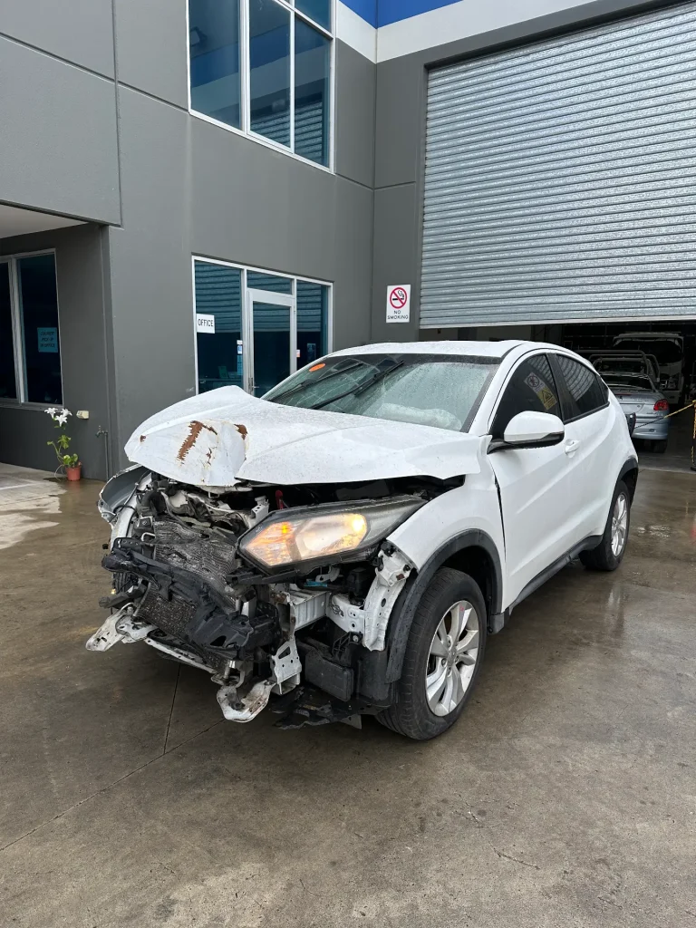 Honda Hrv 2015 White Auto Petrol