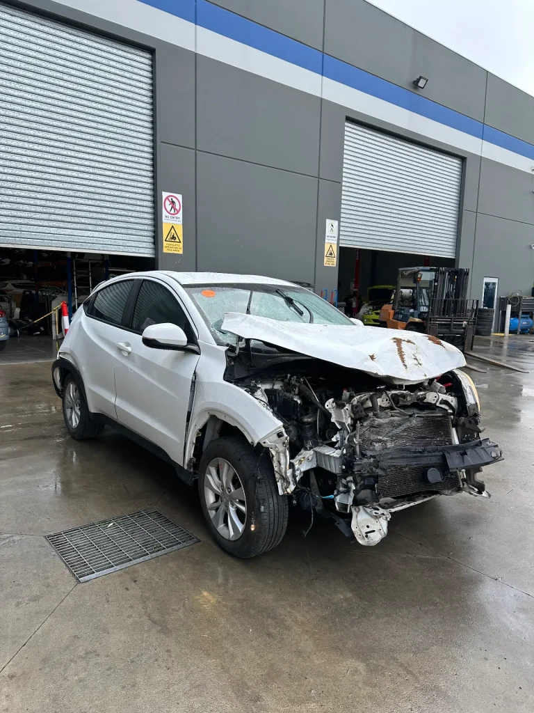 Honda Hrv 2015 White Auto Petrol