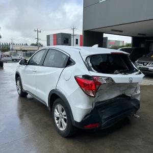 Honda Hrv 2015 White Auto Petrol