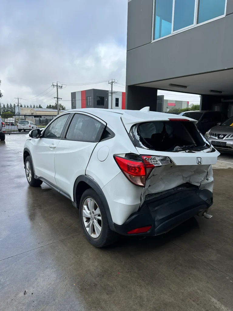 Honda Hrv 2015 White Auto Petrol