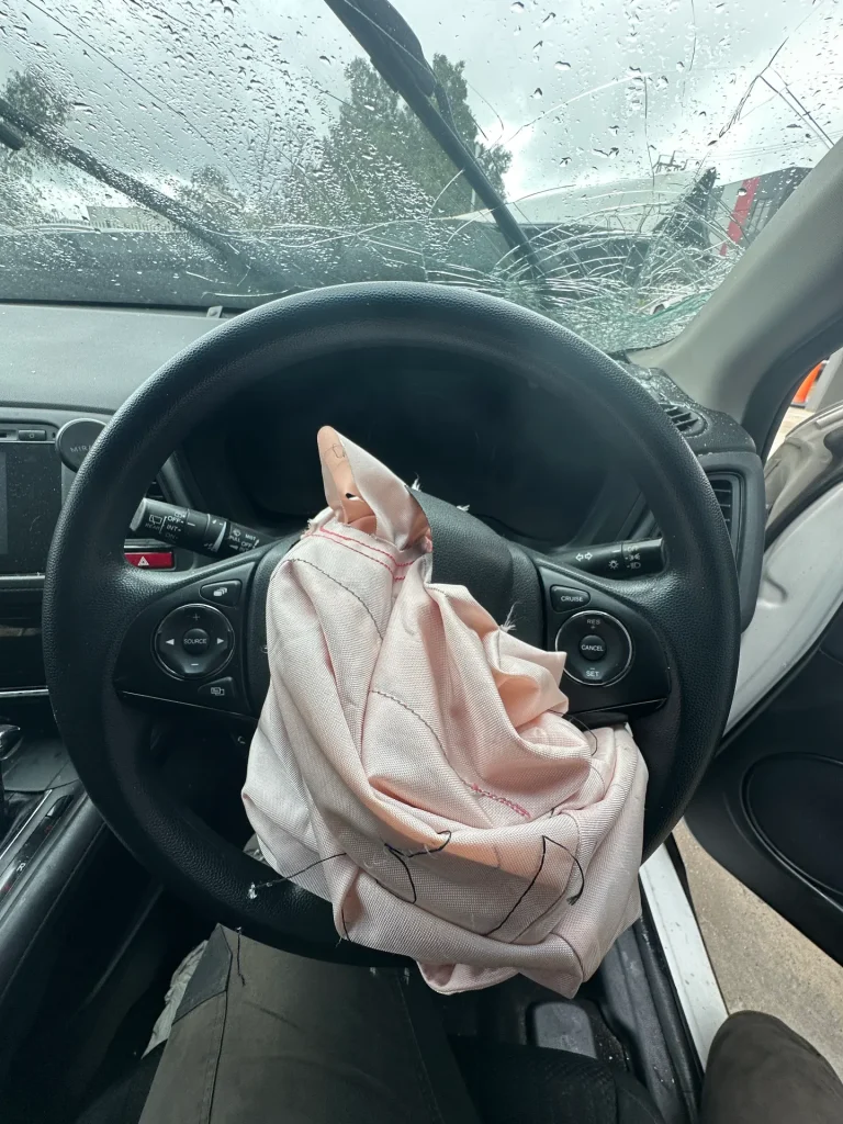 Honda Hrv 2015 White Auto Petrol