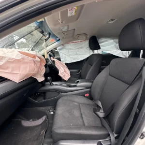 Honda Hrv 2015 White Auto Petrol