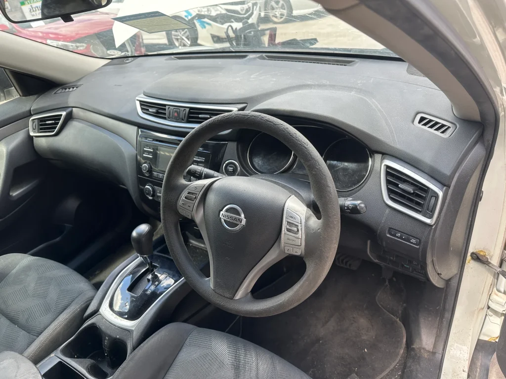 Nissan Xtrail 2015 Grey Auto Petrol
