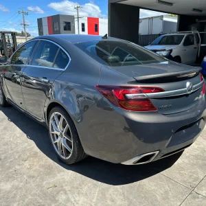 Opel Insignia 2015 White Auto Petrol