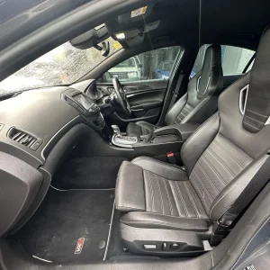 Opel Insignia 2015 White Auto Petrol