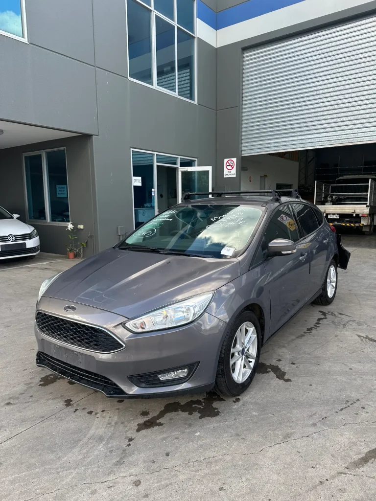 Ford Focus 2016 Brown Auto Petrol