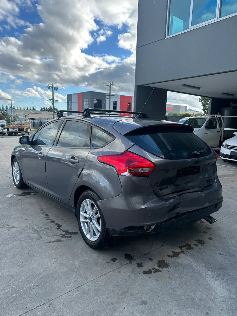 Ford Focus 2016 Brown Auto Petrol