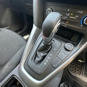 Ford Focus 2016 Brown Auto Petrol