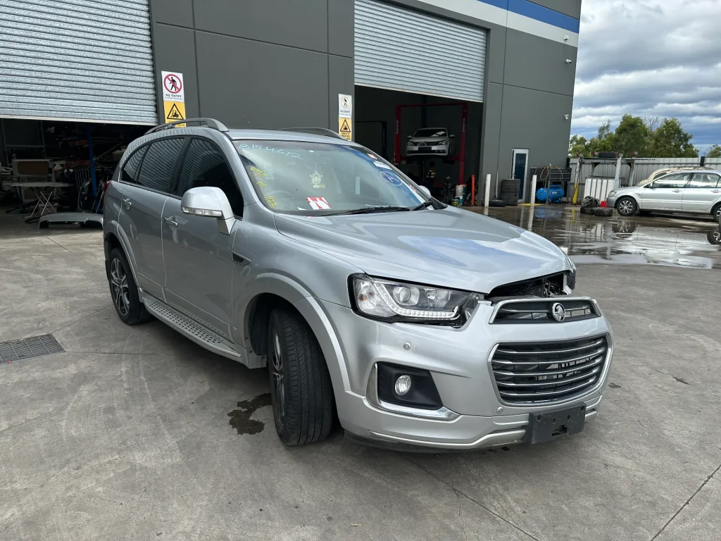 Holden Captiva 2016 Silver Auto Petrol-Ethanol