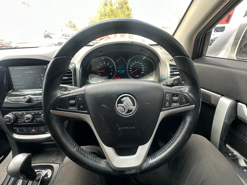 Holden Captiva 2016 Silver Auto Petrol-Ethanol