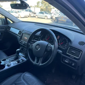 Volkswagen Touareg 2016 Grey Auto Diesel