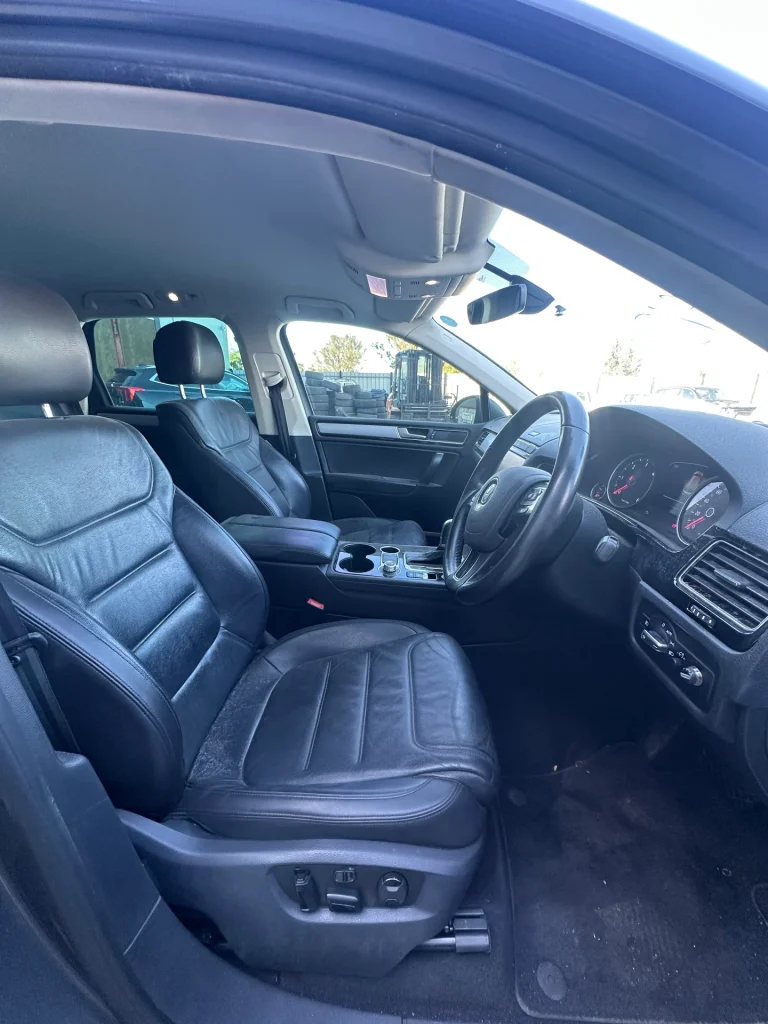 Volkswagen Touareg 2016 Grey Auto Diesel