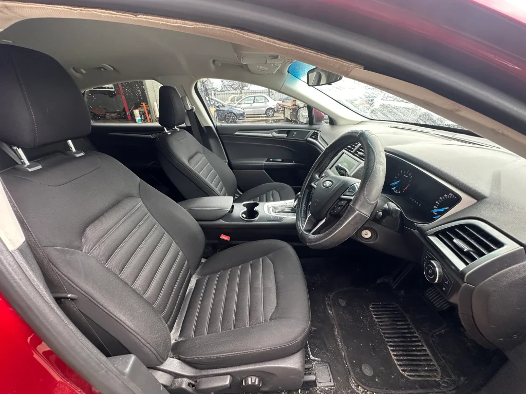 Ford Mondeo 2017 Red Auto Diesel