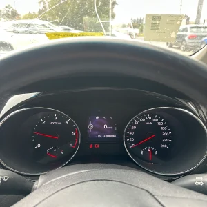 Kia Carnival 2018 Silver Auto Diesel